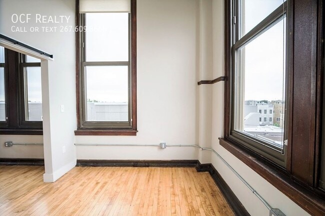 Photo - The Walter George Smith Public School