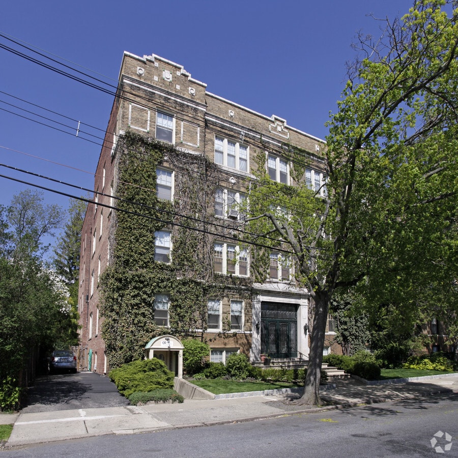 Photo - 31 Trinity Pl