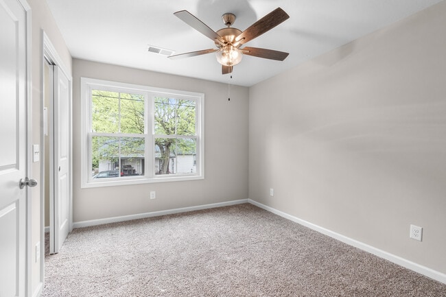 Photo - 104 Duncan St