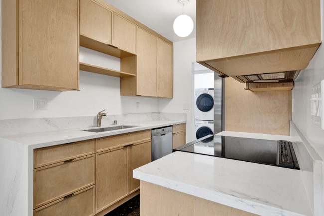 Photo - 7767 Hollywood Blvd Unit 106