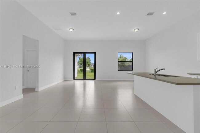 Photo - 19447 SW 124th Ct