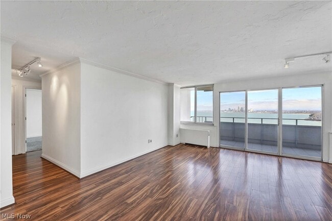 Photo - 12900 Lake Ave Unit 1624