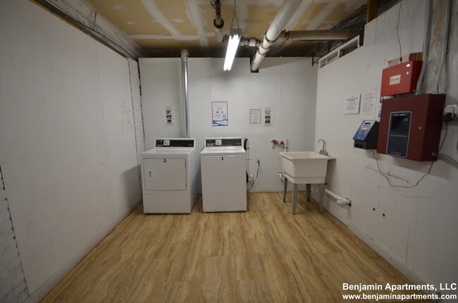 Photo - 1375 Commonwealth Ave Unidad 7
