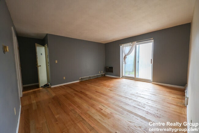 Building Photo - 35 Westgate Rd Unit 4 Rental