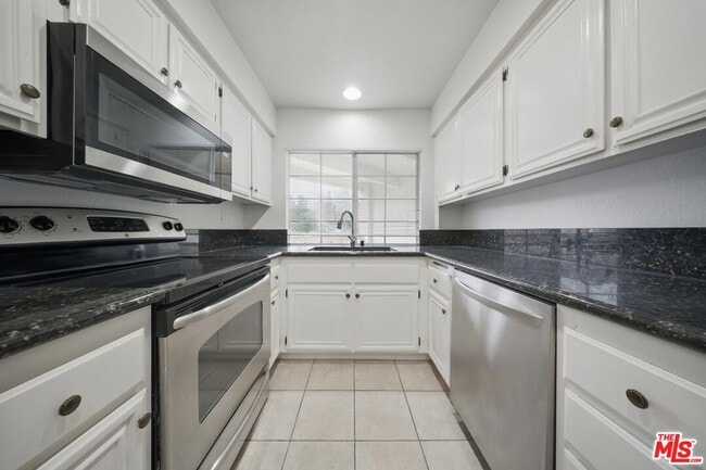 Photo - 5744 Oak Bend Ln Unit 306