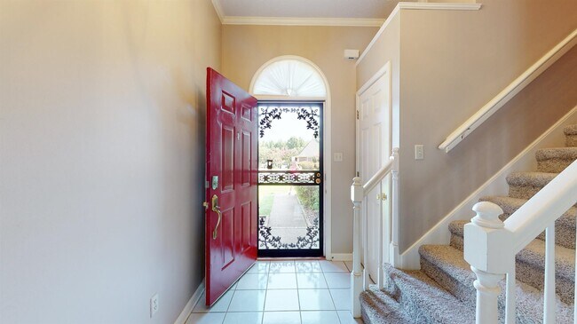 Photo - 195 Cross Point Dr