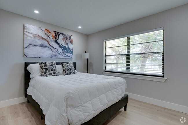 2BR,2BA - Guest Bedroom