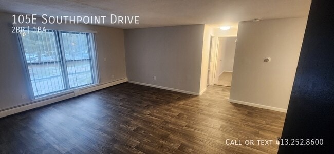 Photo - 105 Southpoint Dr