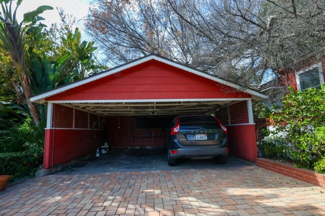 Photo - 703 Manzanita Ave Unit MAIN
