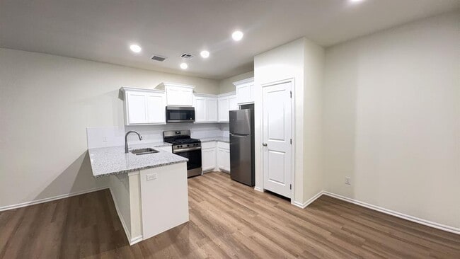 Photo - 1221 NW 113th St