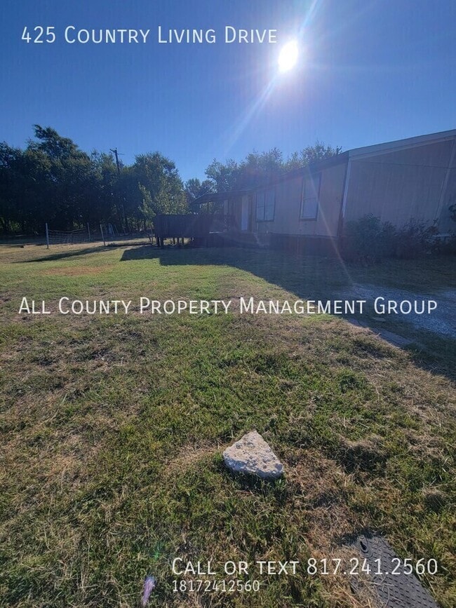 Building Photo - 425 Country Living Dr Rental