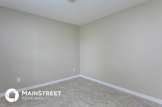 Photo - 795 Bitting Hall Cir