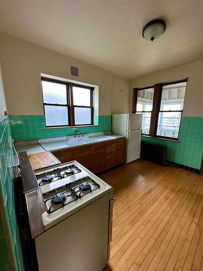 Photo - 2257 W 23rd Pl Unit 2