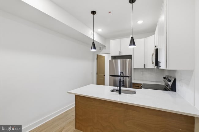 Photo - 863 N 43rd St Unit 2