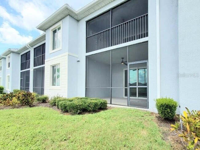 14194 Heritage Landing Blvd Unit 611
