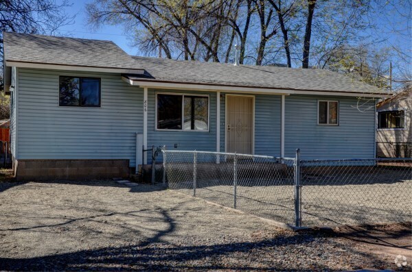 Building Photo - 806 Campbell St Unit A Rental