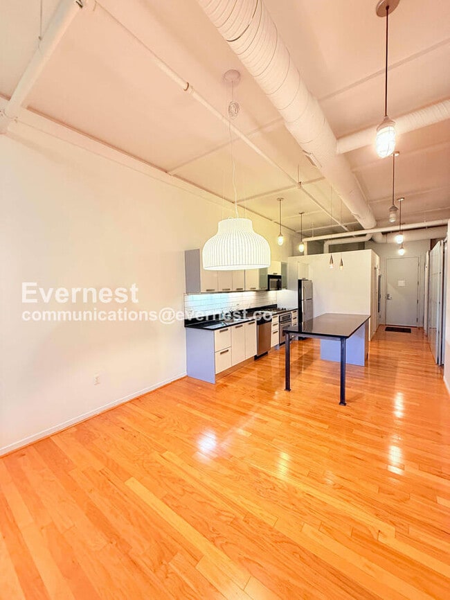 Photo - 100 N Center St Unit 206