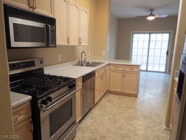 Photo - 9623 Gunsmith Dr