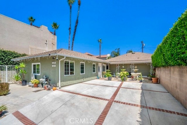 Building Photo - 7128 Mammoth Ave