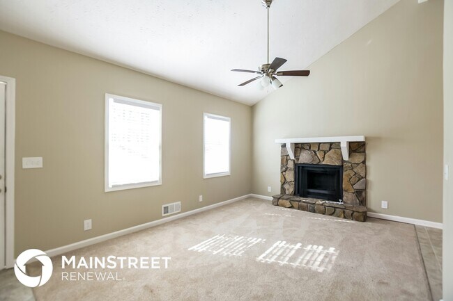 Photo - 302 W Paulding Blvd