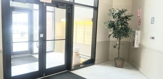 Photo - 90 Quincy Shore Dr Unit 319