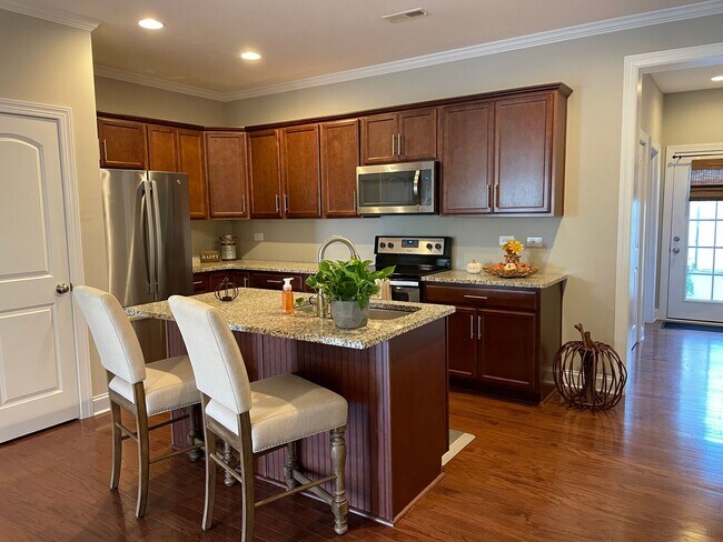Photo - Three Bedroom Townhouse in Westport/Denver