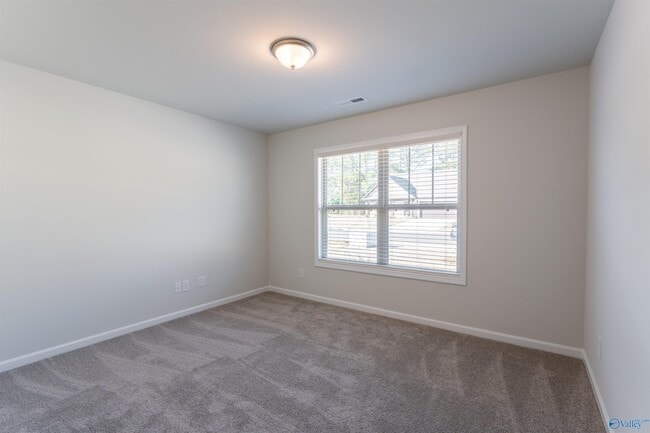 Photo - 102 Waltrip Dr