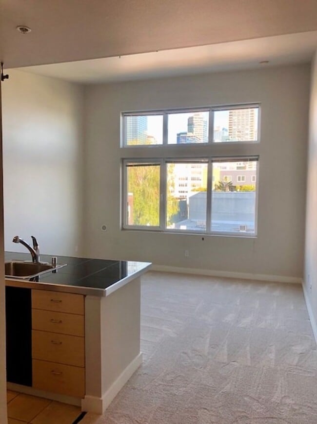 Photo - Prime Belltown TOP FLOOR Condo