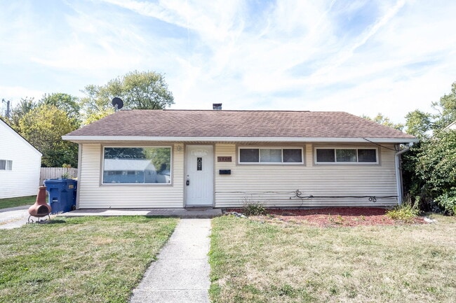 Photo - "Charming 3-Bed, 2-Bath Retreat in Indiana...