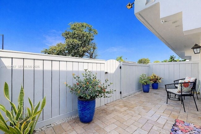 Photo - 6840 SW 45th Ln