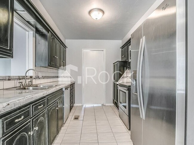 12508 High Meadow Dr
