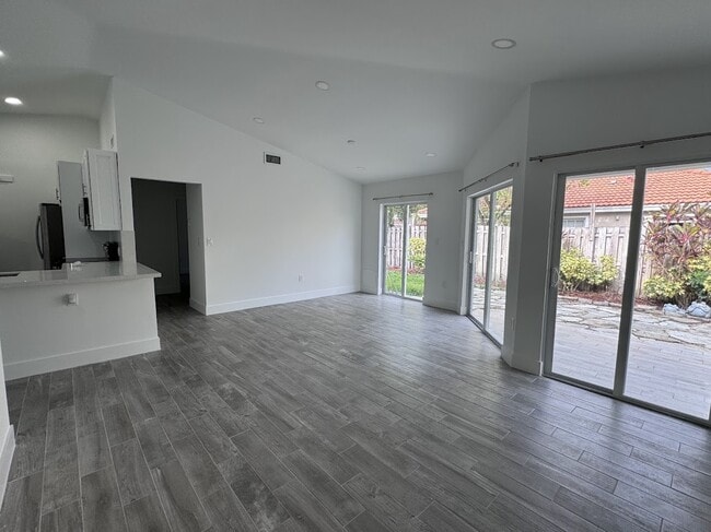 Photo - 5593 NW 102nd Pl