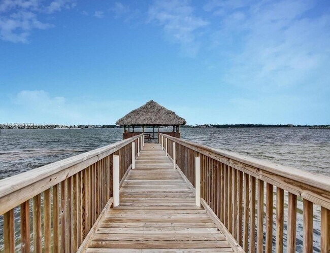 Photo - 51 N lakeshore Dr