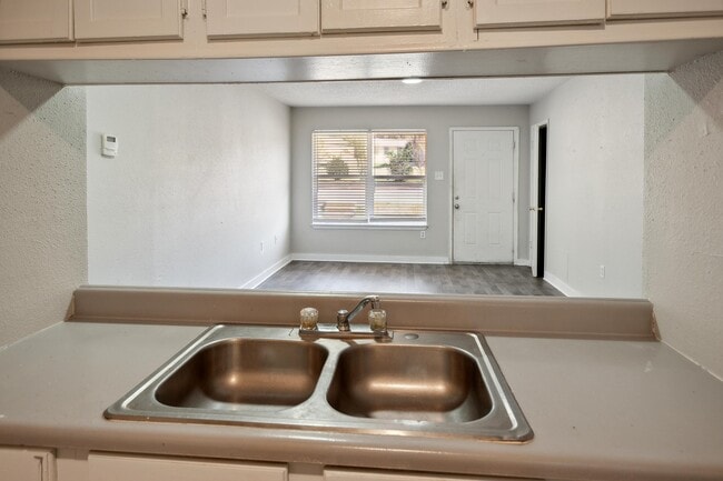 Photo - Summit at Orton Hill & Plaza Drive