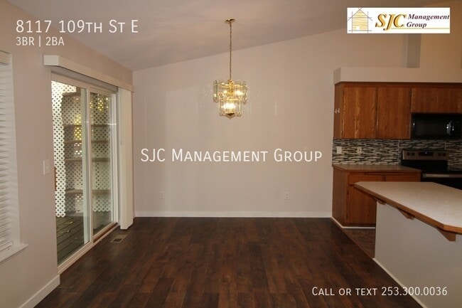 Photo - 8117 109th St E