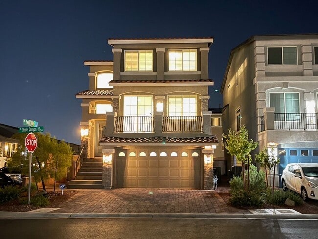 Photo - 3 Story house 4 bedroom / 3.5 bath, Southwest