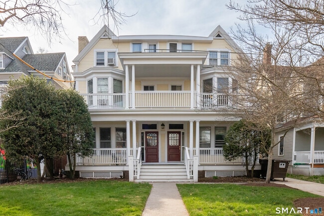 Building Photo - 382 Whitney Ave