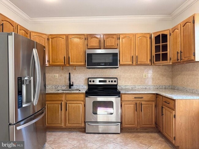 Photo - 212 E Moreland Ave