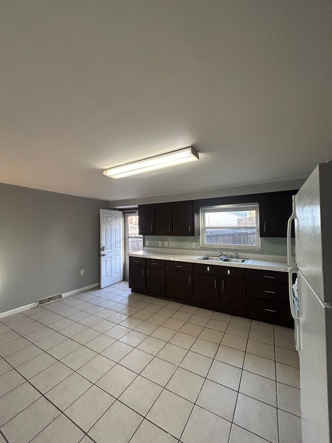 Photo - 1220-1224 Termon Ave