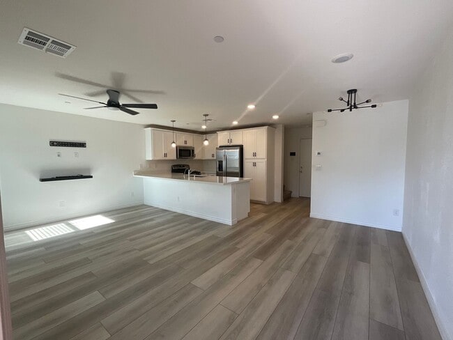 Photo - 3-bedroom townhome, 2cg, gated community