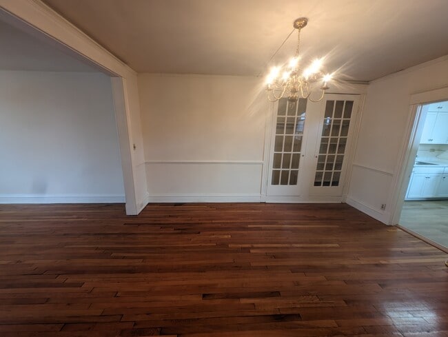 Photo - 7 N Arthur Ashe Blvd Unit Apt #9