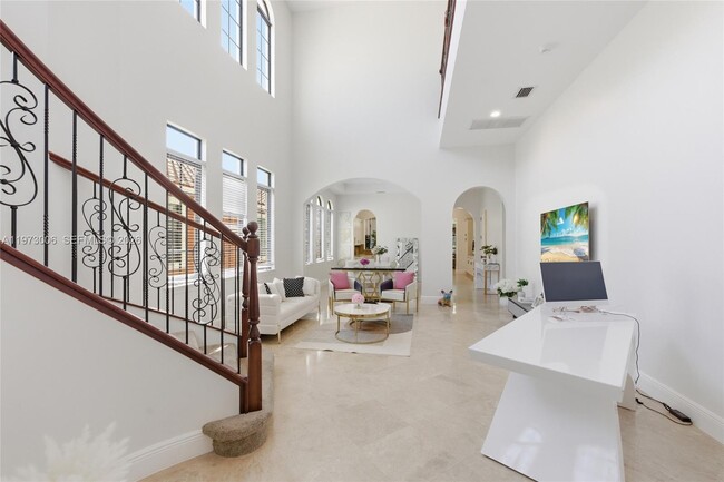 Photo - 9564 Exbury Ct