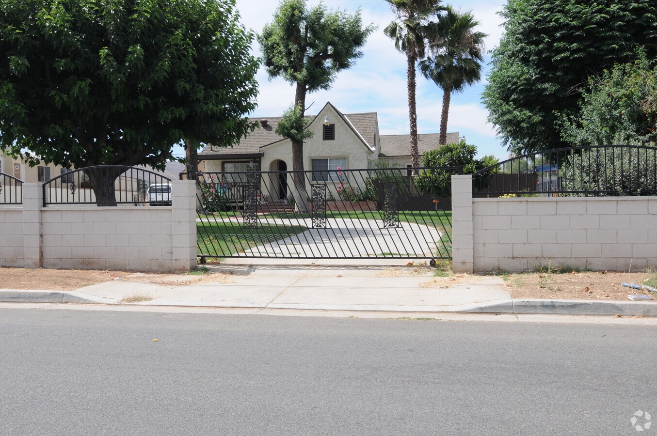Photo - 10937 Sunnyslope Dr