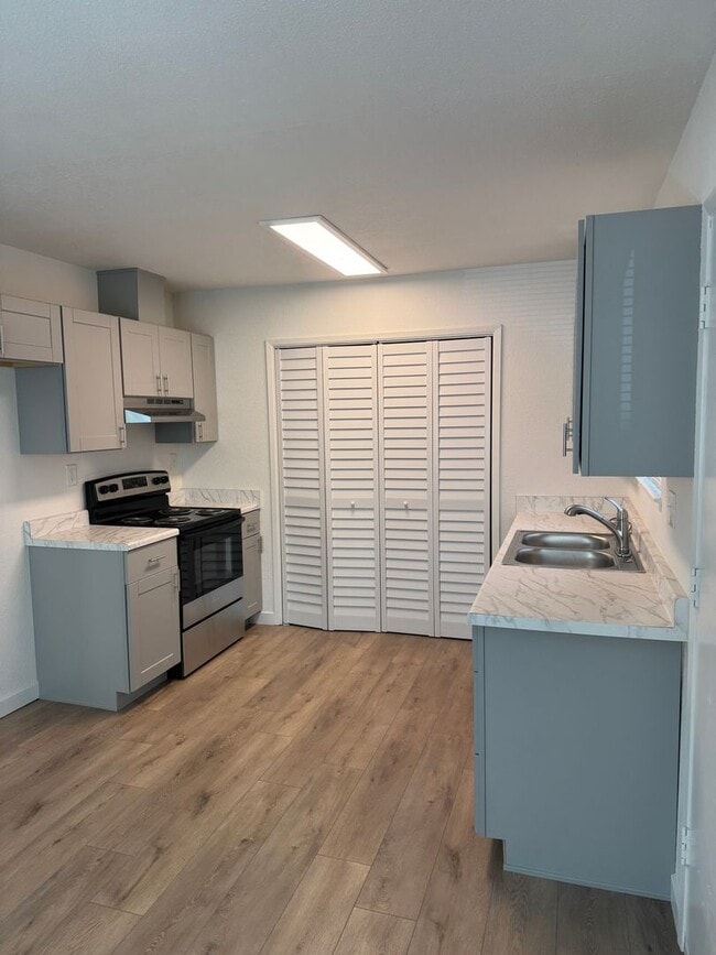 Photo - Newly renovated Cottage in Shasta Lake City!