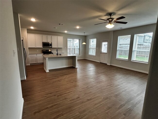 Photo - 5336 Latigo Ct