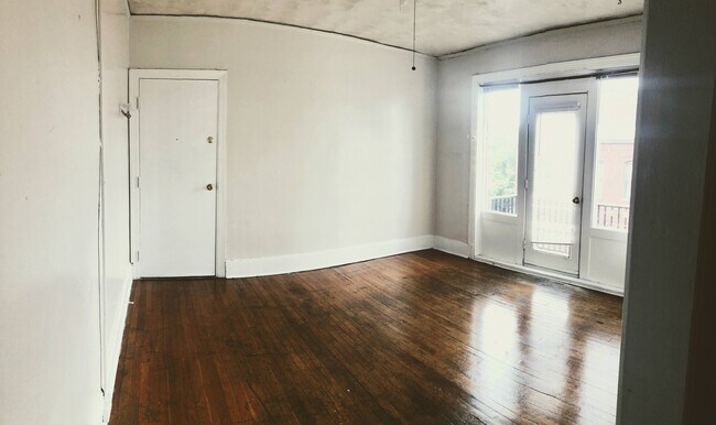 205 N Plum St Unidad 6
