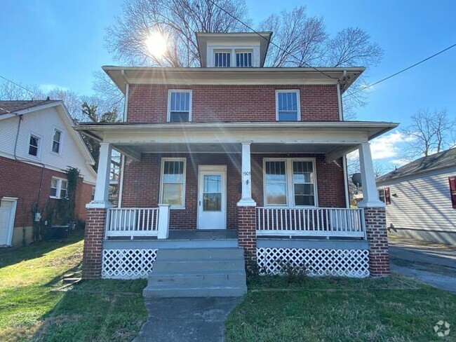 Building Photo - 1905 Dale Ave SE Unit 1905 Dale Ave SE - Upper Rental