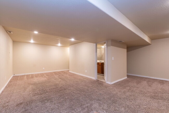 Photo - 9864 Pennsylvania Dr