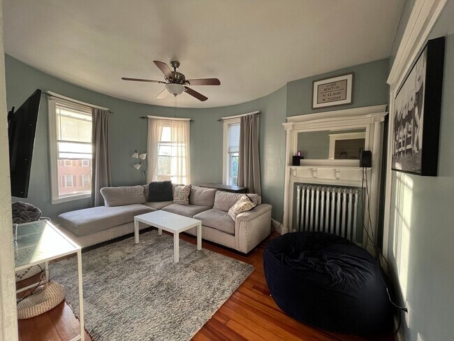Photo - 22 Pleasant St Unit 1