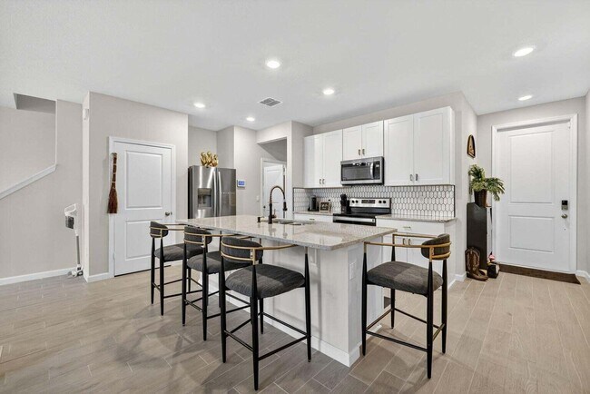 Photo - 5652 SE Edgewater Cir